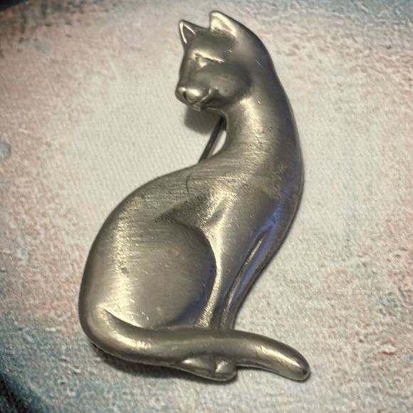 Very Rare Pewter Sitting Cat Pin Brooch - Picture 4 of 5